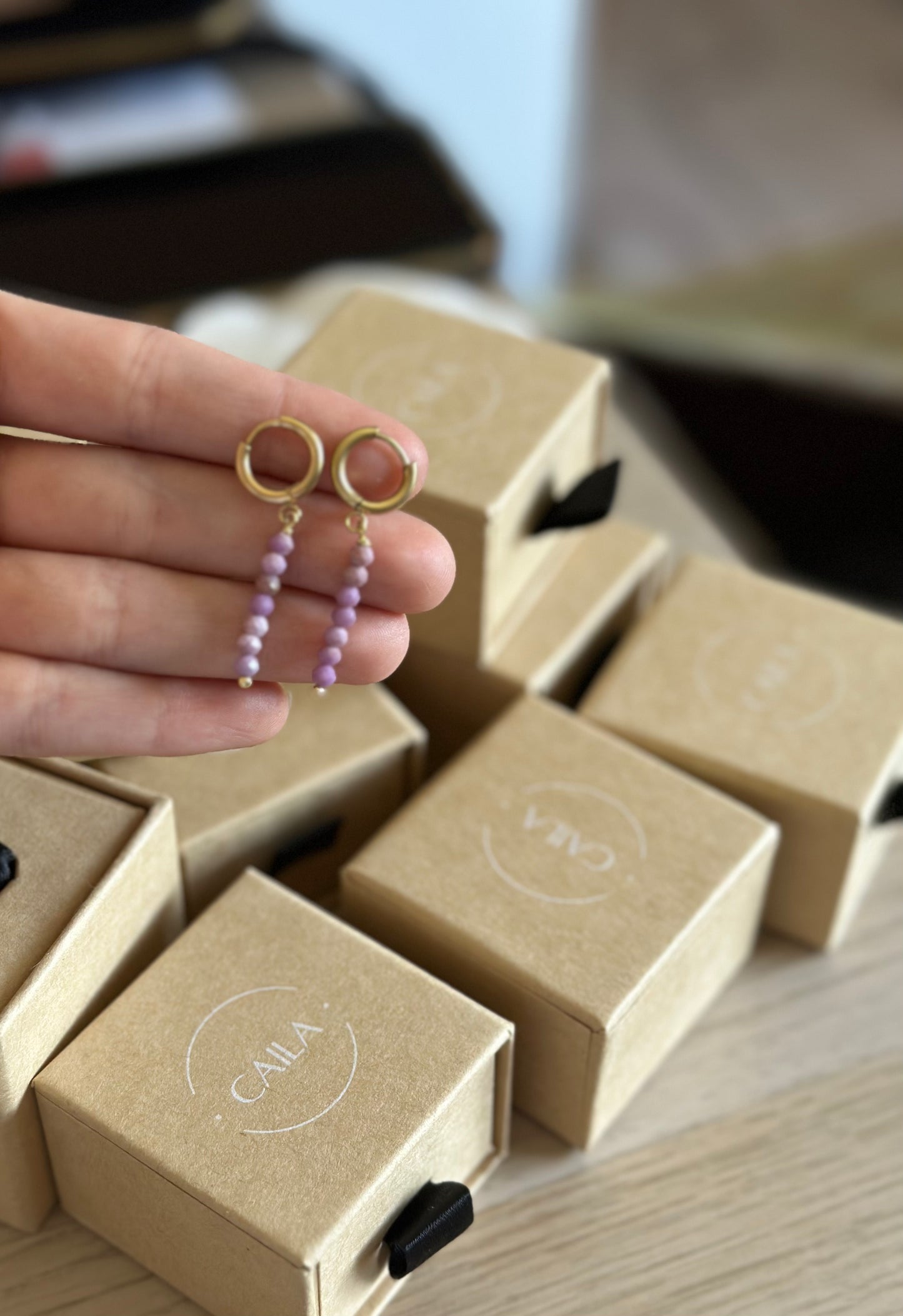 Pendientes Cuentas Lila